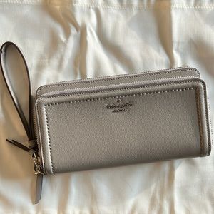 Kate spade leather wristlet wallet